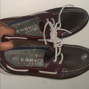 Almost new sperrys